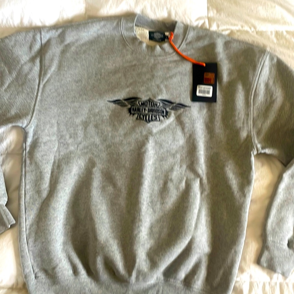 NWT Harley Davidson Mens oversized Crew neck sweater size xs..: